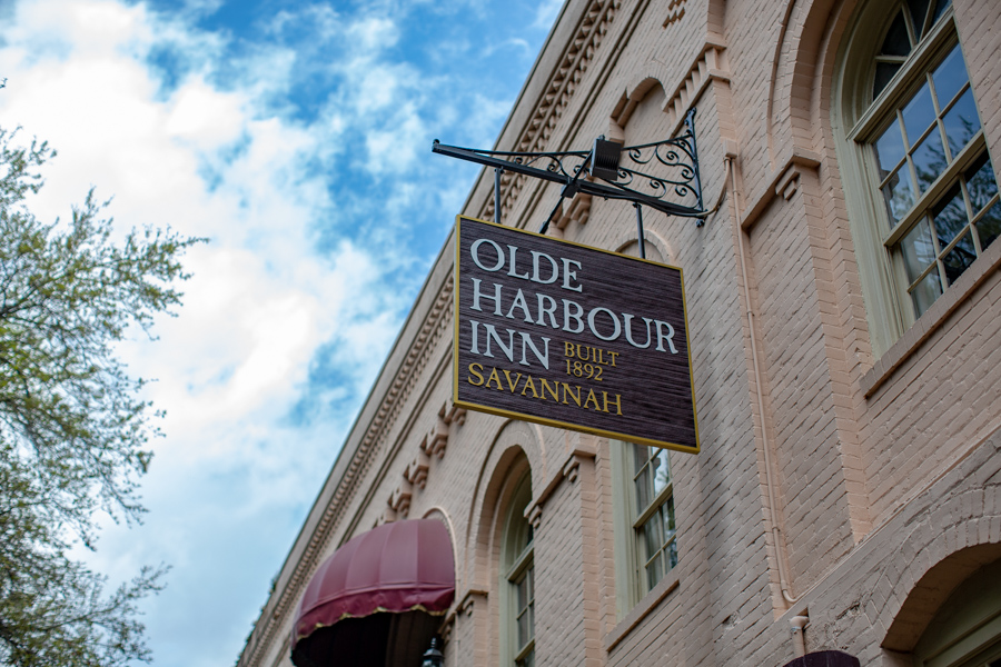 Olde Harbour Inn Savannah boutique hotel